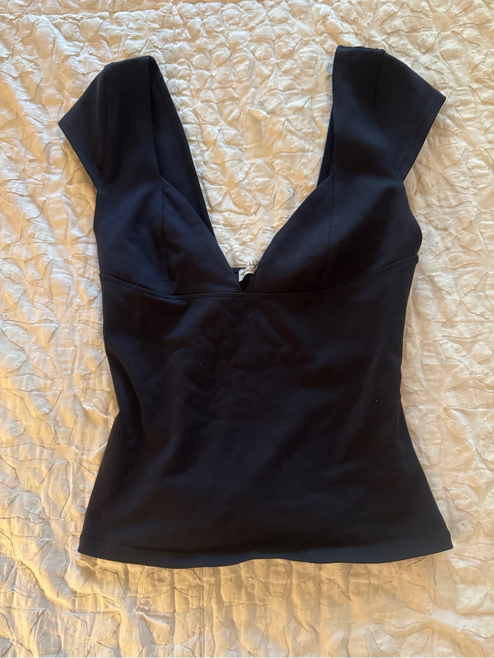 Free People Black V-Neck Sleeveless Tank Top